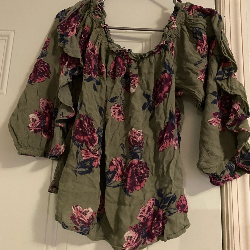 Women’s Blouse